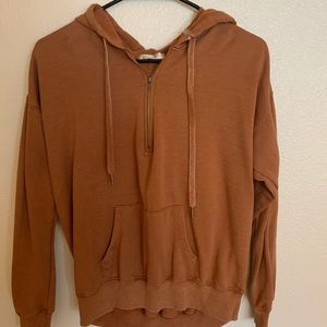 Hooded quarter zip